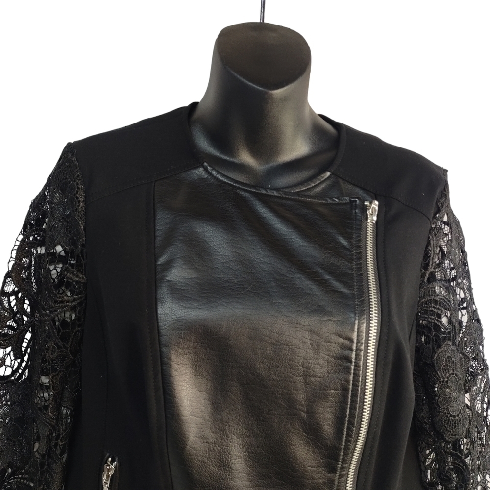 International Concepts Women's Black Faux Leather Long Lace Sleeve Jacket Sz S - Picture 3 of 12